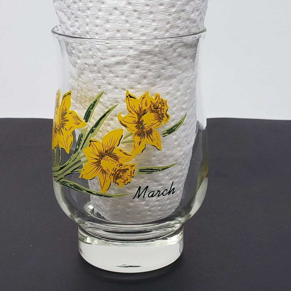 Dominion Glass Juice Tumbler Flower of March Daffodil 10 oz 4 3/4 in. Tall Vtg